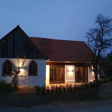 Wohlfuehloase Am Trausdorfberg Mit Sauna/Whirlpool Sankt Marein bei Graz Buitenkant foto
