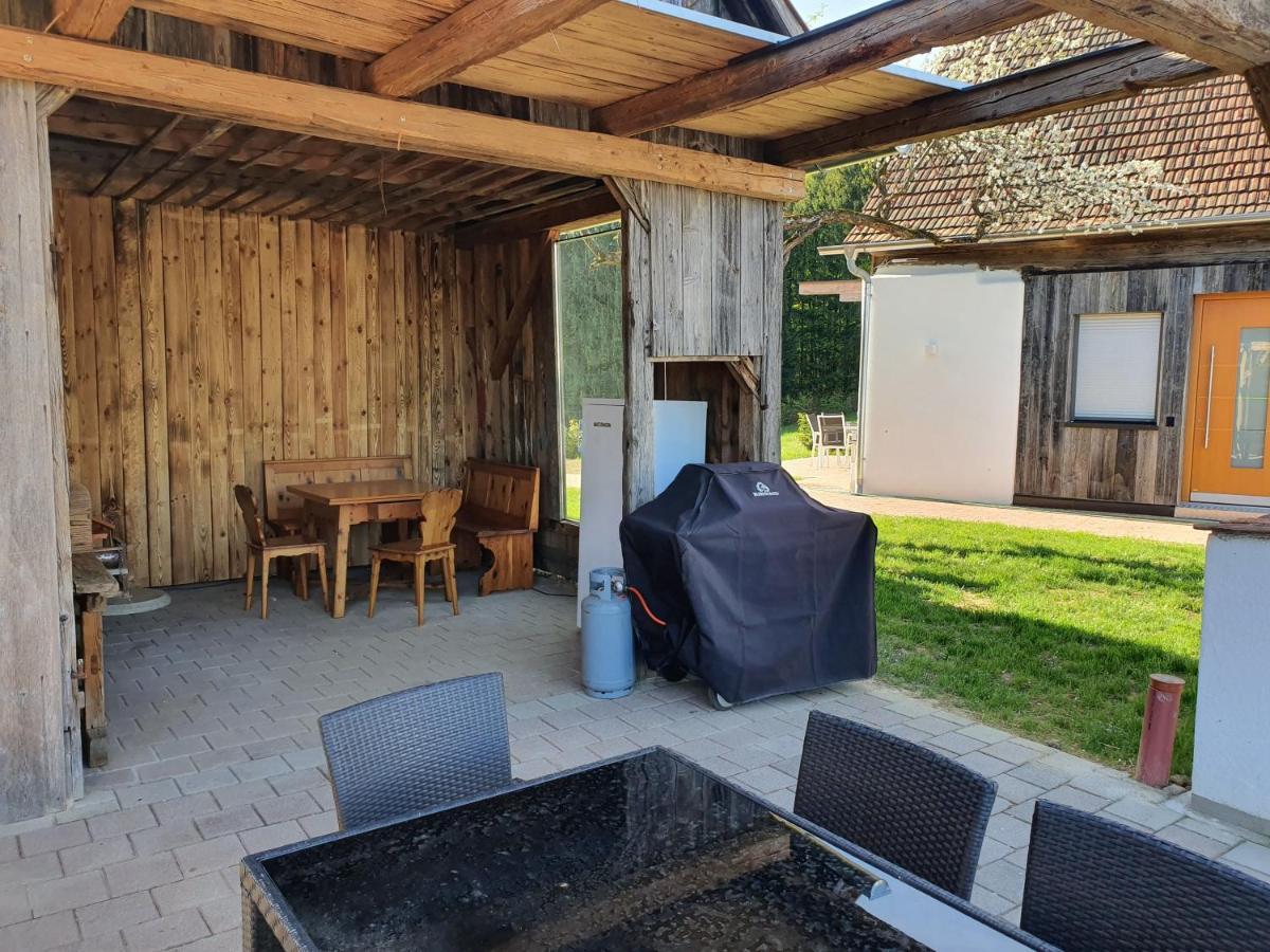 Wohlfuehloase Am Trausdorfberg Mit Sauna/whirlpool Apartment