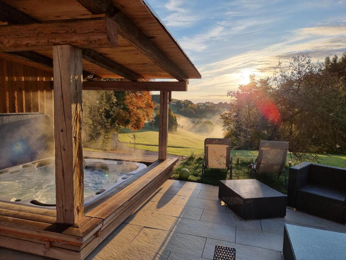 Wohlfuehloase Am Trausdorfberg Mit Sauna/whirlpool *