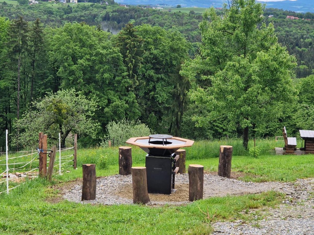 Apartmán Wohlfuehloase Am Trausdorfberg Mit Sauna/whirlpool